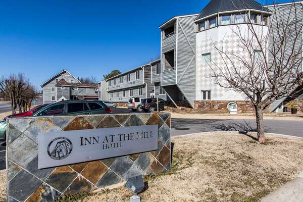 Inn at the Mill, Ascend Hotel Collection in Fayetteville, Arkansas, United States