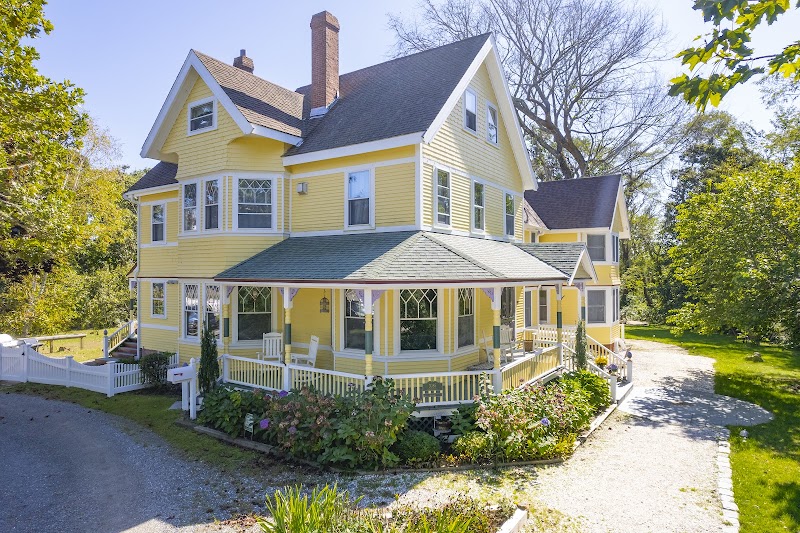 Inn at the Oaks in Eastham, MA, United States