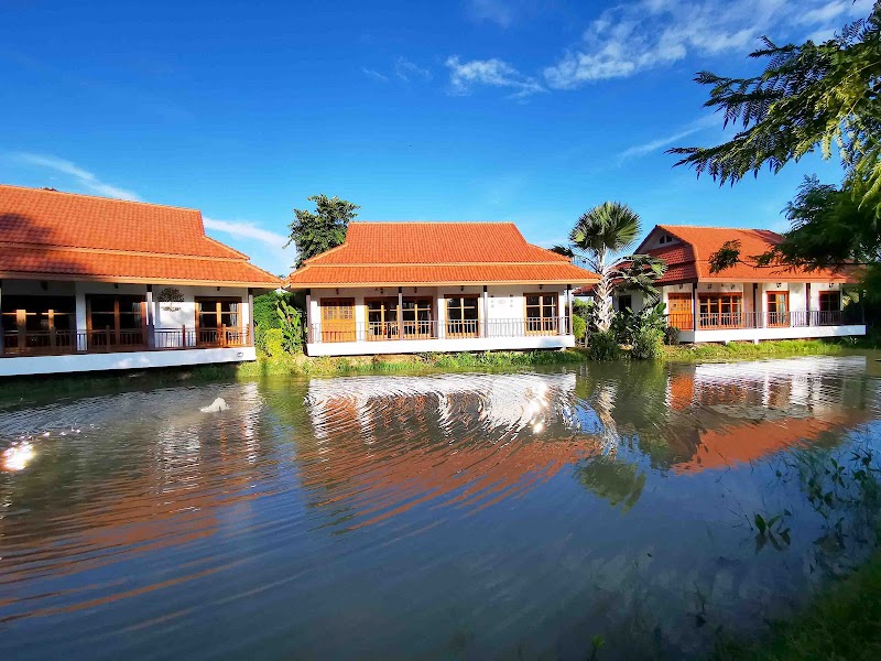 Jasmine Hills Lodge in Doi Saket, Thailand