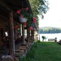 Kiwassa Lake Bed & Breakfast