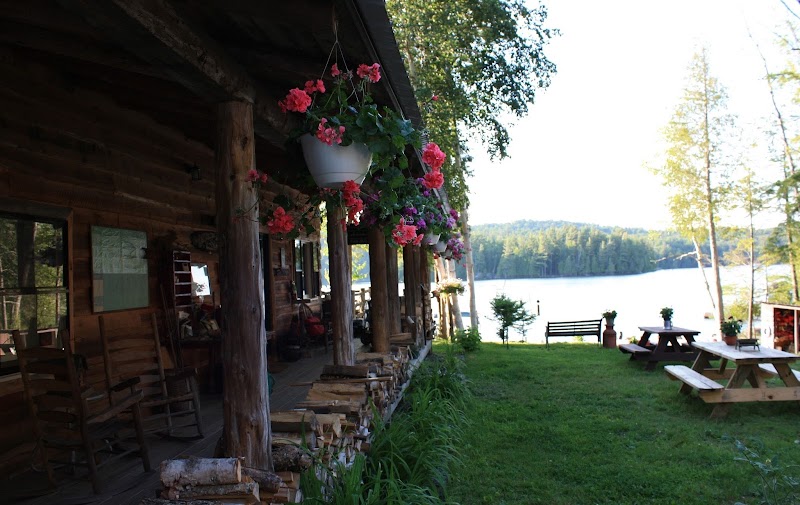 Kiwassa Lake Bed & Breakfast in Saranac Lake, New York, United States