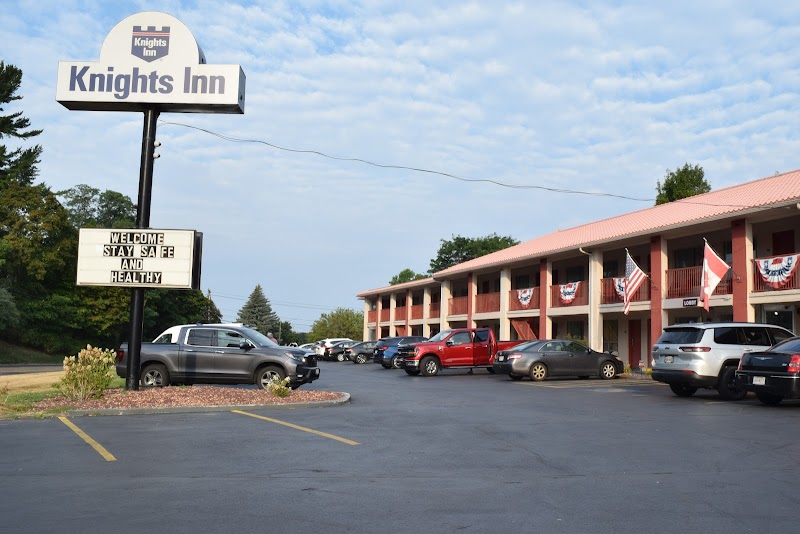 Knights Inn Oswego East in Oswego, New York, United States
