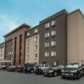 La Quinta Inn & Suites by Wyndham Baltimore BWI Airport