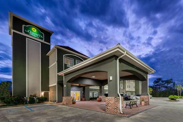La Quinta Inn & Suites by Wyndham Broussard - Lafayette Area in Broussard, Louisiana, United States