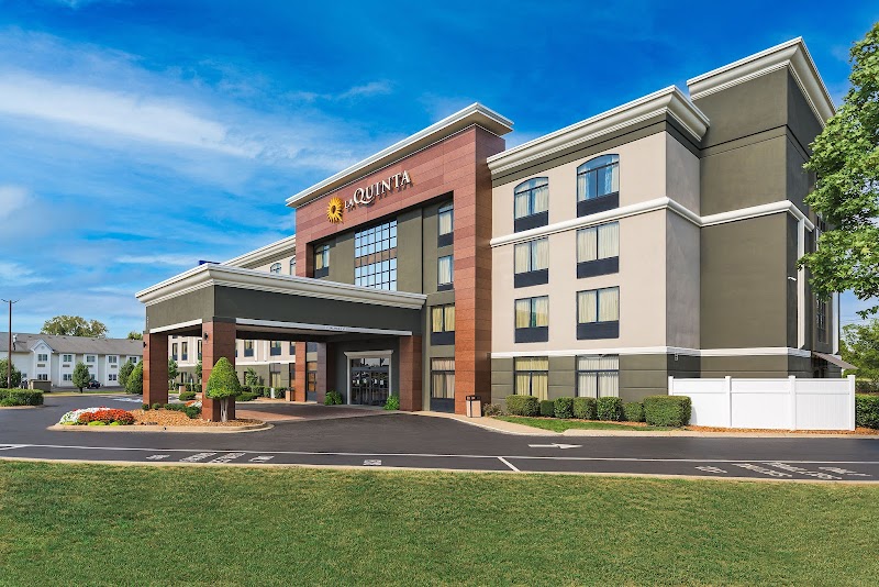 La Quinta Inn & Suites by Wyndham Clarksville in Clarksville, Tennessee, United States