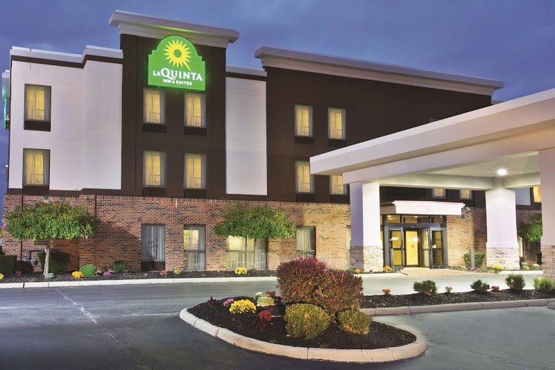 La Quinta Inn & Suites by Wyndham Columbus - Grove City in Grove City, Ohio, United States