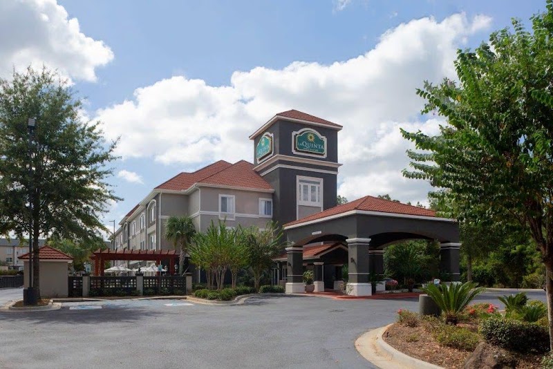 La Quinta Inn & Suites by Wyndham Daphne in Daphne, Alabama, United States