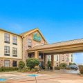 La Quinta Inn & Suites by Wyndham Denison North Lake Texoma