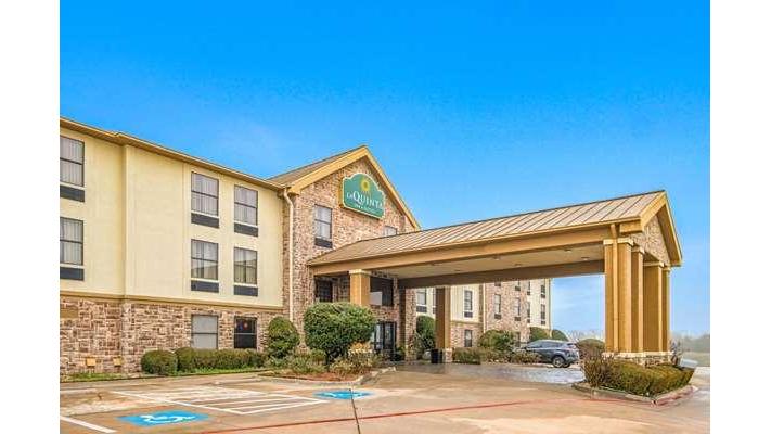 La Quinta Inn & Suites by Wyndham Denison North Lake Texoma in Denison, Texas, United States