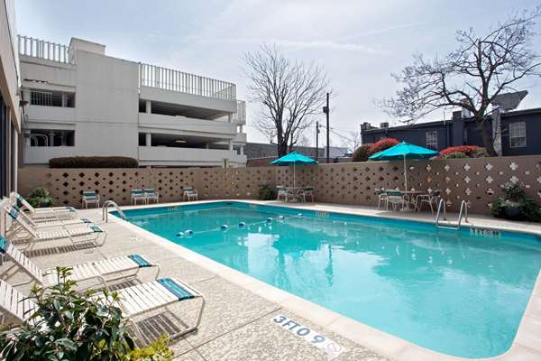 La Quinta Inn & Suites by Wyndham Downtown Conference Center in Little Rock, Arkansas, United States