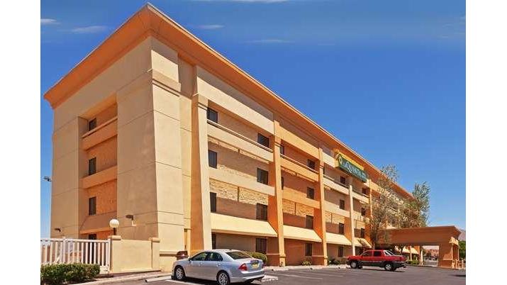 La Quinta Inn & Suites by Wyndham El Paso West Bartlett in El Paso, Texas, United States
