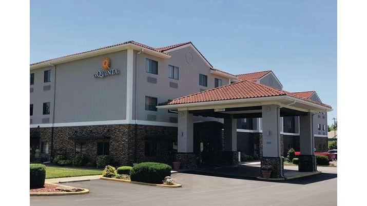 La Quinta Inn & Suites by Wyndham Elizabethtown in Elizabethtown, Kentucky, United States