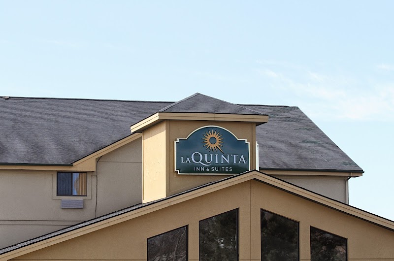 La Quinta Inn & Suites by Wyndham Fort Wayne in Fort Wayne, Indiana, United States