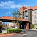 La Quinta Inn & Suites by Wyndham Fresno Riverpark