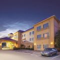 La Quinta Inn & Suites by Wyndham Hillsboro