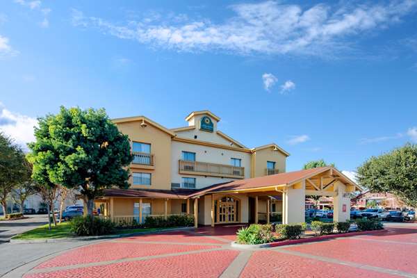 La Quinta Inn & Suites by Wyndham Irvine Spectrum in Irvine, California, United States