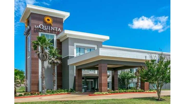 La Quinta Inn & Suites by Wyndham Jacksonville in Jacksonville, Texas, United States