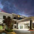 La Quinta Inn & Suites by Wyndham Kennesaw