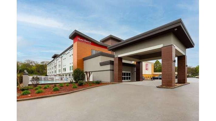 La Quinta Inn & Suites by Wyndham Knoxville Papermill in Knoxville, Tennessee, United States