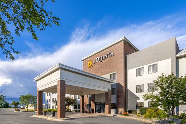 La Quinta Inn & Suites by Wyndham Kokomo in Kokomo, Indiana, United States