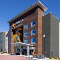 La Quinta Inn & Suites by Wyndham Locust Grove