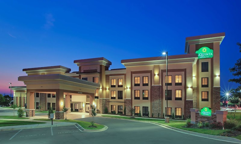 La Quinta Inn & Suites by Wyndham Memphis Wolfchase in Bartlett, Tennessee, United States