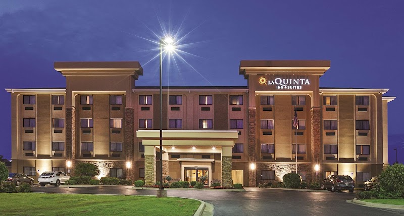 La Quinta Inn & Suites by Wyndham Midwest City - Tinker AFB in Midwest City, Oklahoma, United States