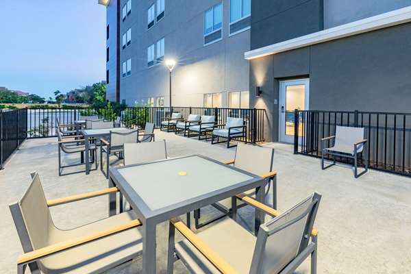 La Quinta Inn & Suites by Wyndham Missouri City in Missouri City, Texas, United States