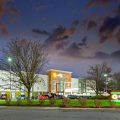 La Quinta Inn & Suites by Wyndham New Cumberland – Harrisburg
