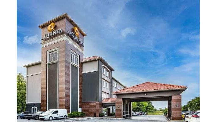 La Quinta Inn & Suites by Wyndham Norfolk Airport in Norfolk, Virginia, United States