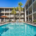 La Quinta Inn & Suites by Wyndham Orange County Airport