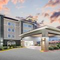 La Quinta Inn & Suites by Wyndham Paris
