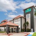 La Quinta Inn & Suites by Wyndham Pharr Rio Grande Valley
