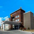 La Quinta Inn & Suites by Wyndham Pittsburg