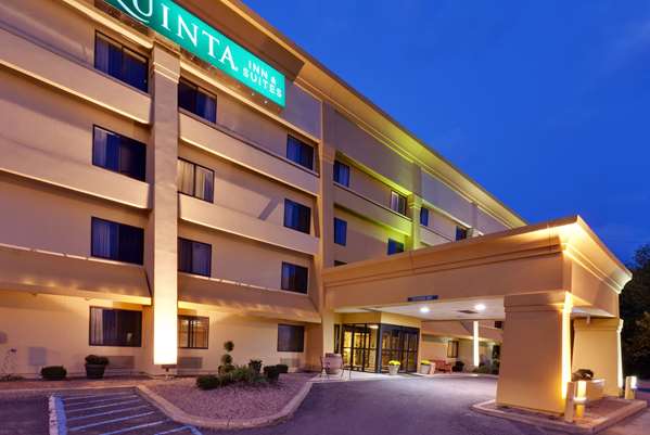 La Quinta Inn & Suites by Wyndham Plattsburgh in Plattsburgh, New York, United States