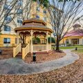 La Quinta Inn & Suites by Wyndham Raleigh/Durham Southpoint