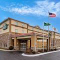 La Quinta Inn & Suites by Wyndham Rockford