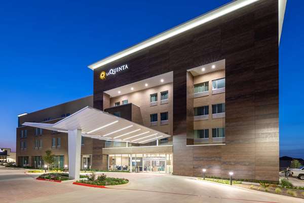 La Quinta Inn & Suites by Wyndham Round Rock East in Round Rock, Texas, United States