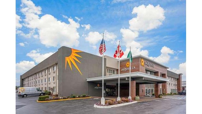 La Quinta Inn & Suites by Wyndham Seattle Federal Way in Federal Way, Washington, United States