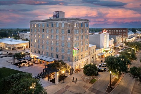 LaSalle Boutique Hotel and The Downtown Elixir and Spirits Company in Bryan, Texas, United States