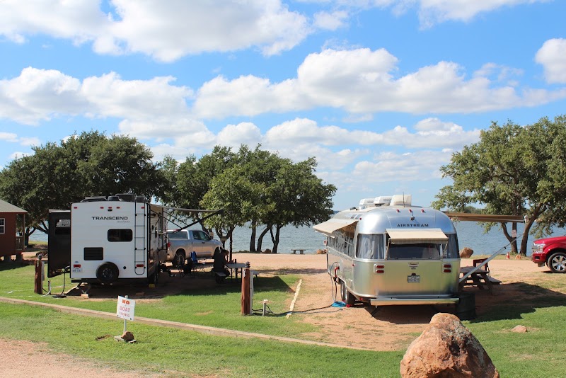 Lake Buchanan Adventure Lodge in Burnet, Texas, United States