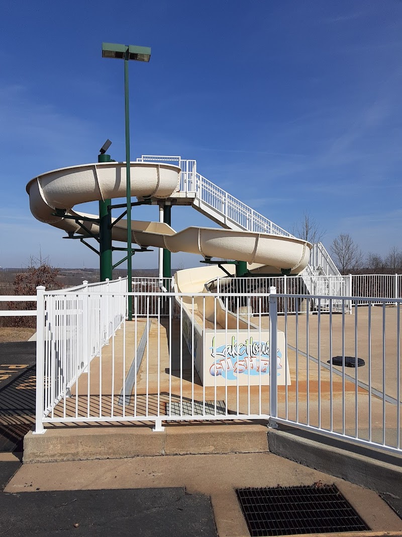 Lake House Hotel in Osage Beach, Missouri, United States