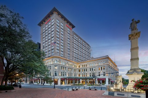 Lancaster Marriott at Penn Square in Lancaster, Pennsylvania, United States