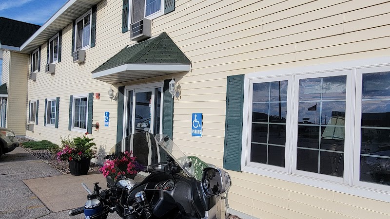 Lincoln Host Motor Inn in Escanaba, Michigan, United States