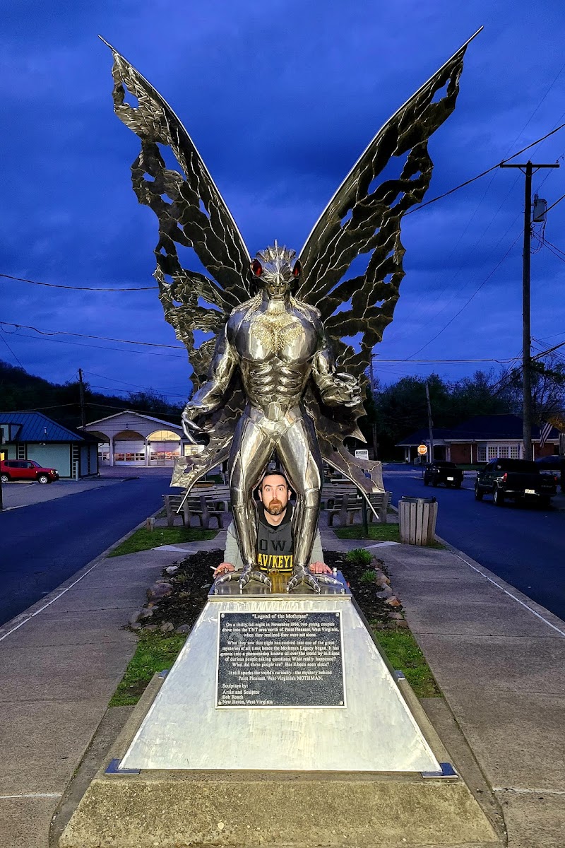 Lowe Hotel in Point Pleasant, West Virginia, United States