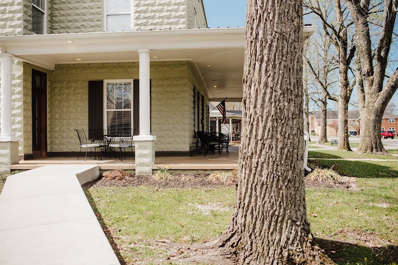 Lux Inn & Suites in Cookeville, Tennessee, United States