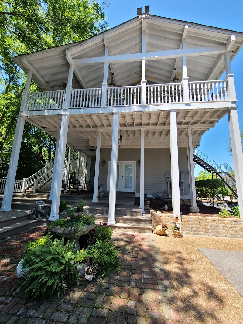 Magnolia House in Franklin, Tennessee, United States