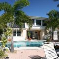 Manatee Bay Inn