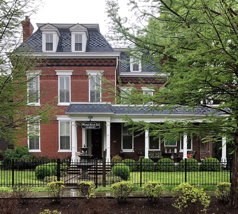 Market Street Inn Bed and Breakfast in Floyds Knobs, Indiana, United States