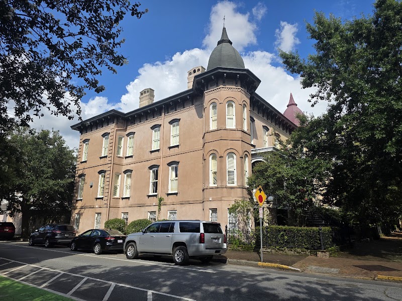 McMillan Inn in Savannah, Georgia, United States